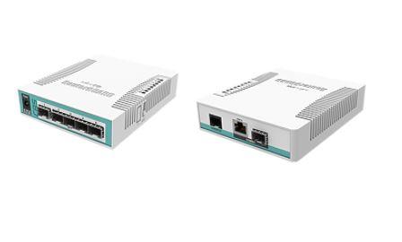 CRS106-1C-5S SWITCH MIKROTIK 106-1C-5S 1GB +5SFP 1ETH COMBO PORTS S/F - Imagen 1